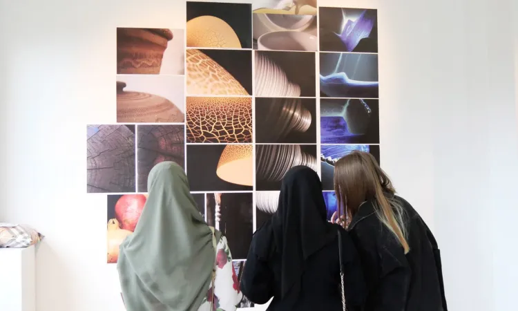 Izložba “Svjetlo i sjena” - Predstavljanje budućih umjetnika u Umjetničkoj galeriji IUS-a