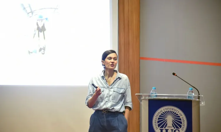 Shaping Perspectives: Aida Redžepagić's Insightful Lecture on Photography and Social Change