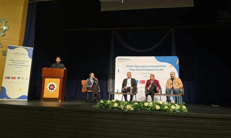 FASS Representatives Participate in International Summit on AI and Communication Education at Istanbul University