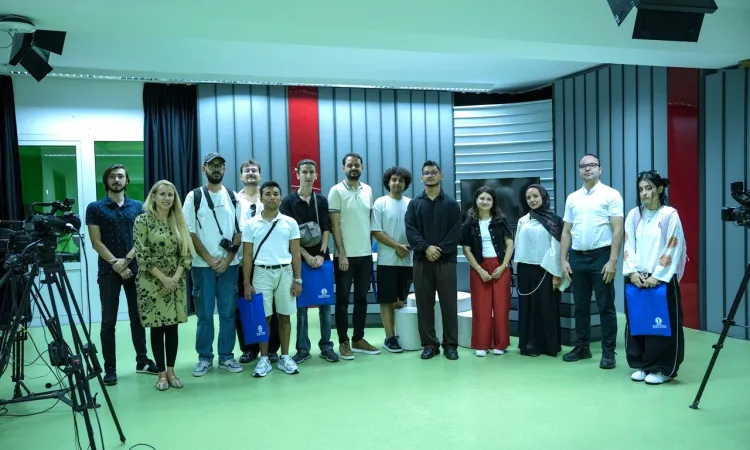 IUS Welcomes Young Artists through the Future Art Ambassadors Program